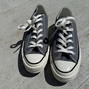 Gray low top converse size womens 7 NWT